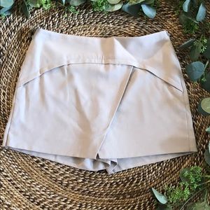 BCBG Skort/Short